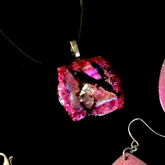 🐞 Incredible Orgonite crown chakra pendant & chrome earring set - Picture 2 of 10